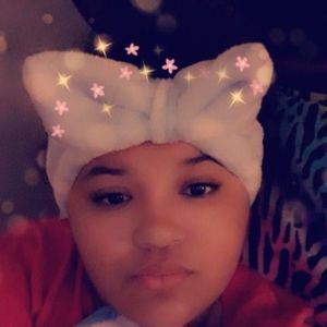 Meet your Posher, Emery